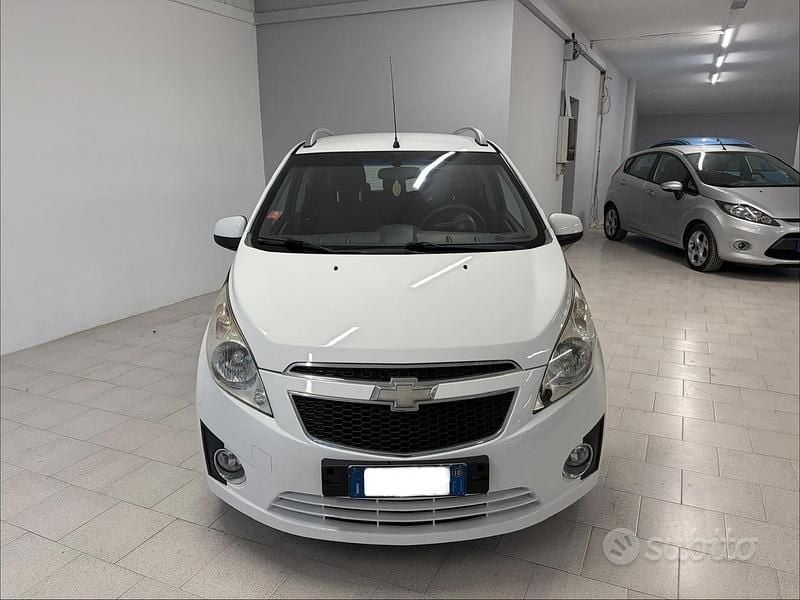Usata Chevrolet Spark LS 68 CV (50 kW) 2010 Bianco Utilitaria