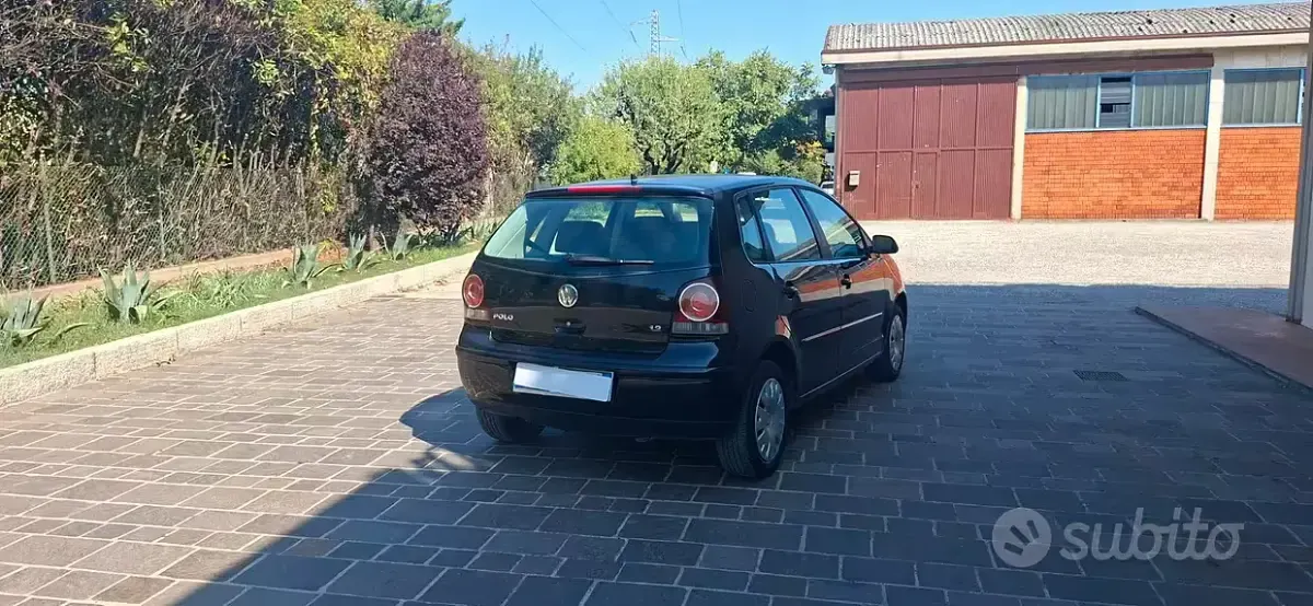 Usata VW Polo Trendline 64 CV (47 kW) 2007 Nero Utilitaria