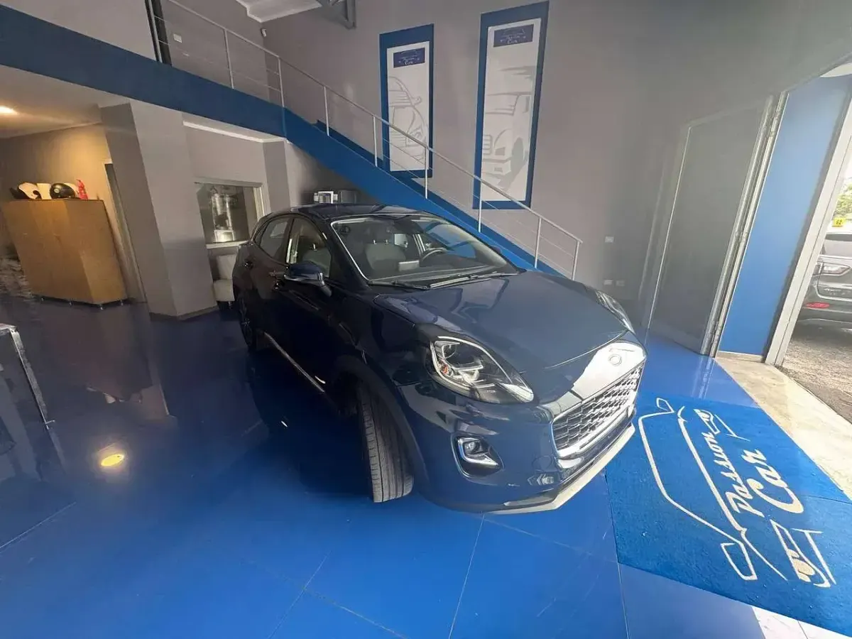 Usata Ford Puma Titanium 125 CV (91 kW) 2023 Blu/azzurro SUV