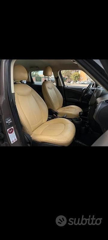 Usata Mini Countryman 111 CV (81 kW) 2011 Marrone SUV