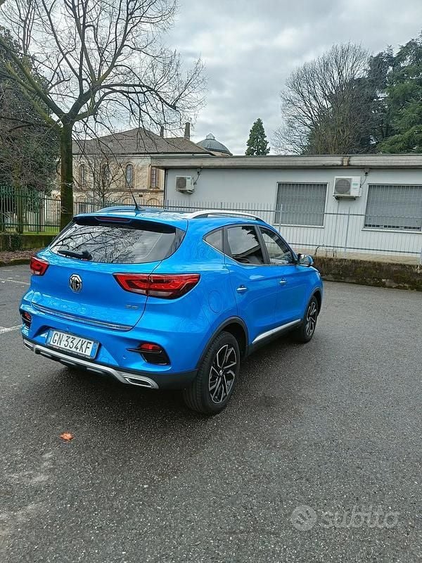 Usata MG ZS Luxury 111 CV (81 kW) 2023 Blu SUV