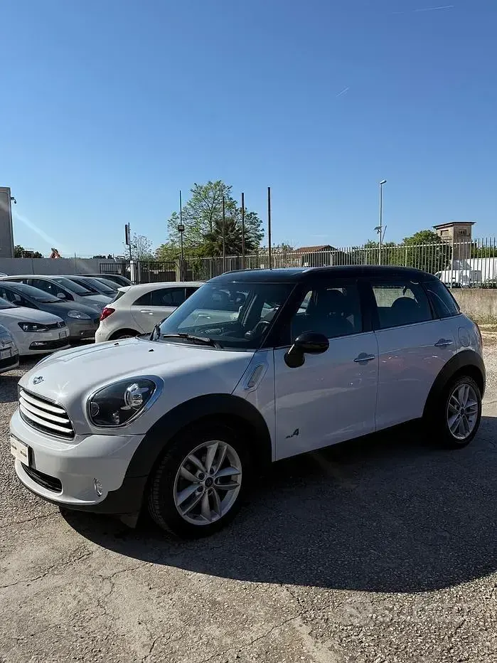 Usata Mini Cooper D Countryman 111 CV (81 kW) 2011 Bianco SUV