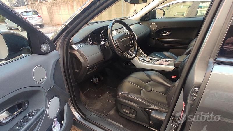 Usata Land Rover Range Rover evoque Pure 190 CV (139 kW) 2015 Grigio SUV