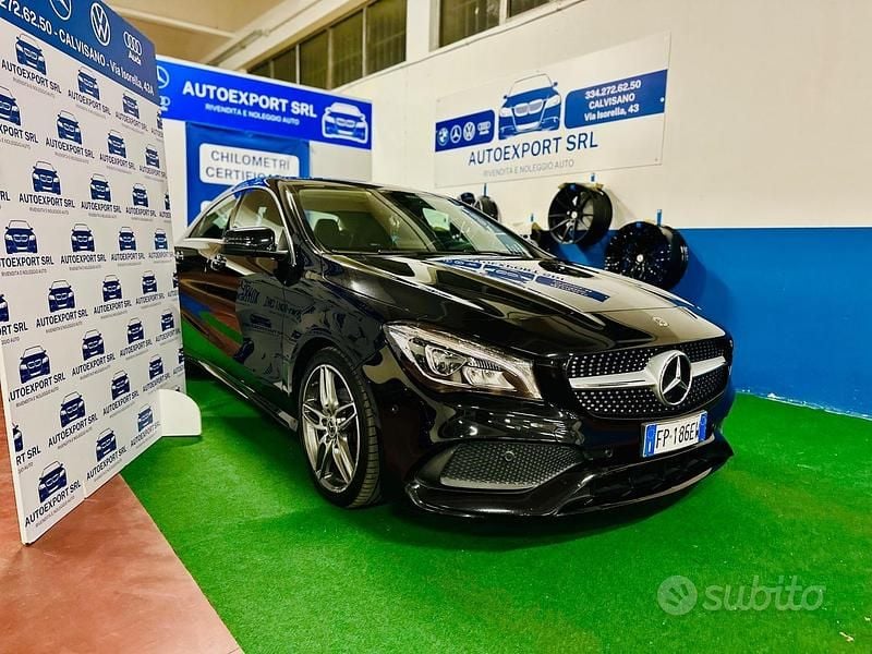 Usata Mercedes 200 Premium 135 CV (99 kW) 2018 Nero Berlina