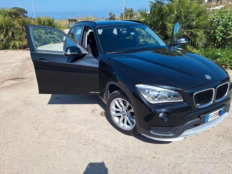Usata BMW X1 143 CV (105 kW) 2015 Nero SUV