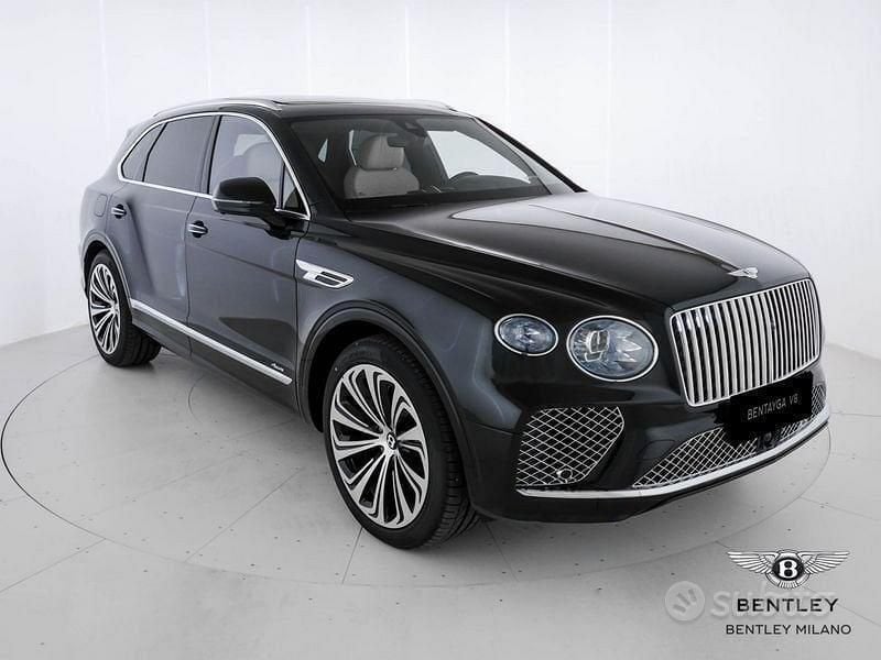 Nero Nuova 2025 Bentley Bentayga SUV | 278.000 € - Immagine 1/4
