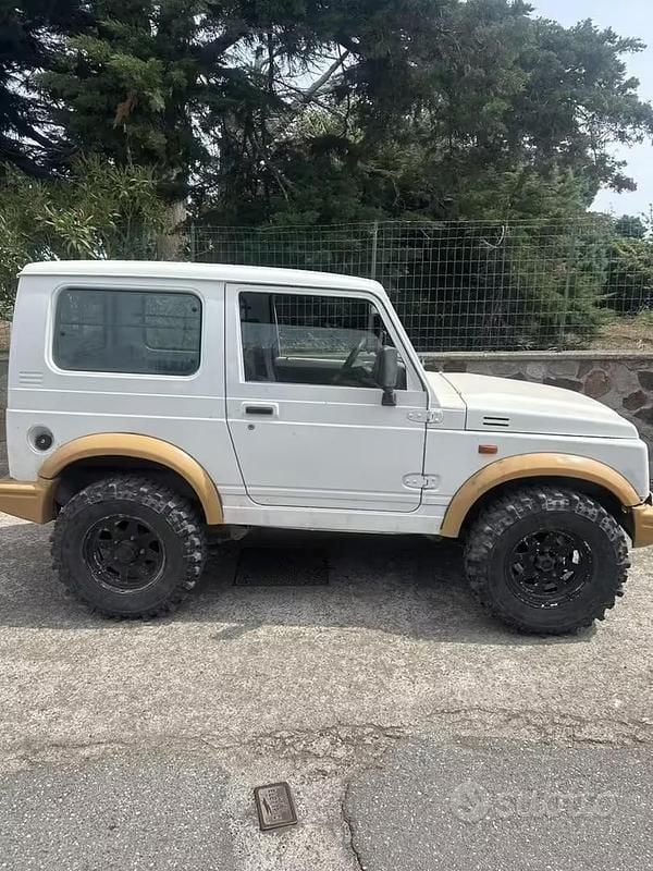 Usata Suzuki Samurai 63 CV (46 kW) 1999 SUV