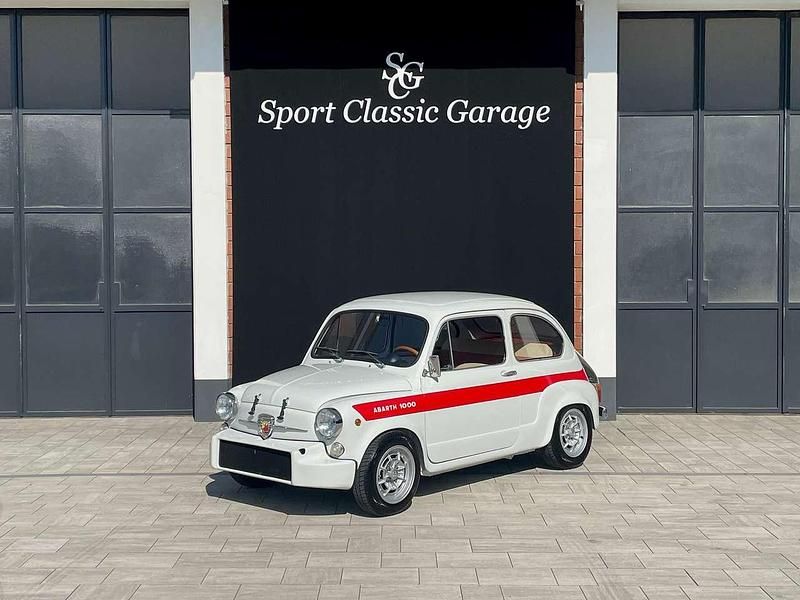 Bianco Usata 1965 Fiat 600D Abarth Due volumi | 19.900 € - Immagine 1/4