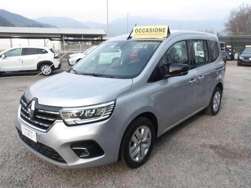 Usata Renault Kangoo 102 CV (75 kW) 2022 Argento Monovolume