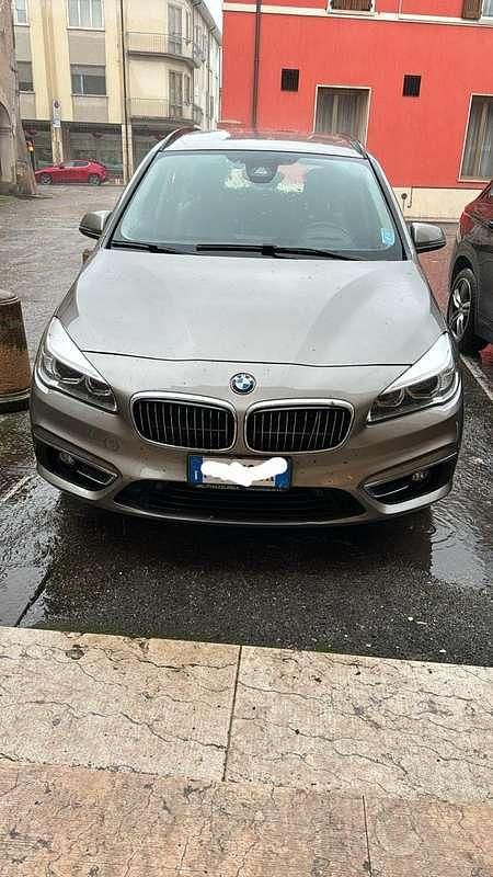 Usata BMW 218 Gran Tourer Luxury Line 150 CV (110 kW) 2017 Monovolume