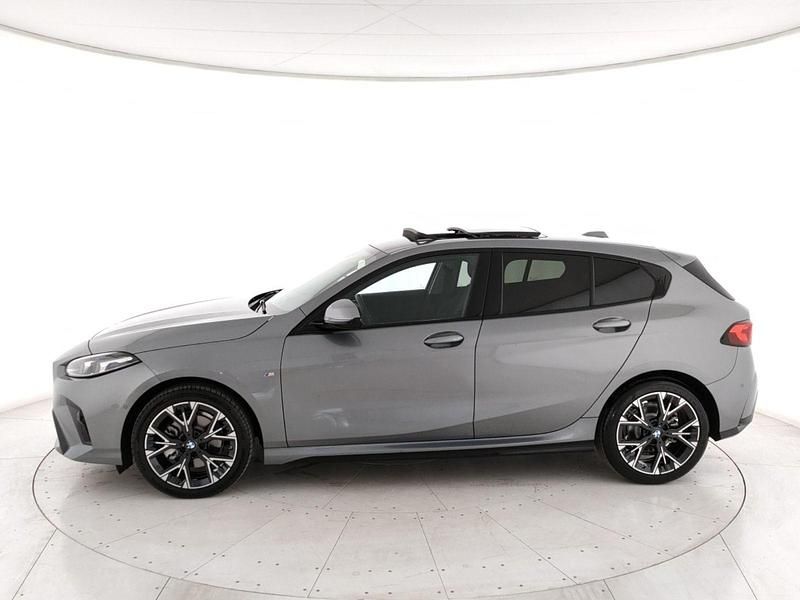 Usata BMW 120 M Sport 163 CV (119 kW) 2025 Grigio Utilitaria
