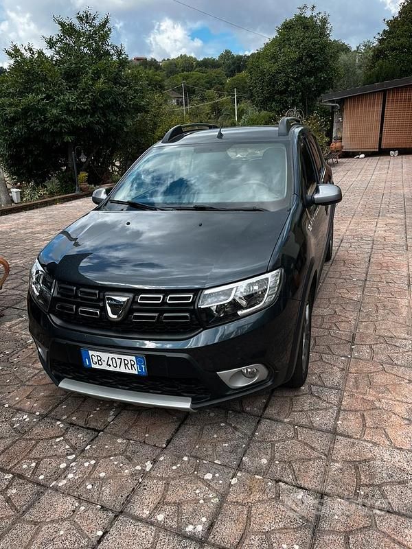 Usata Dacia Sandero 101 CV (74 kW) 2021 Grigio Utilitaria