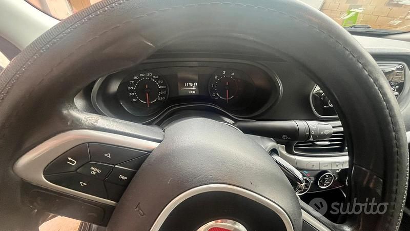 Usata Fiat Tipo 2016 Marrone Berlina