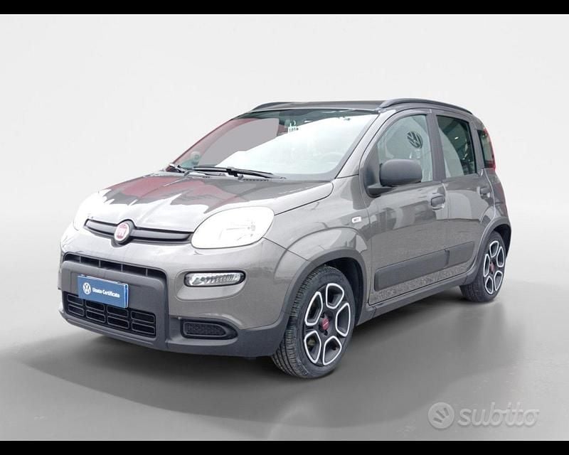 Usata Fiat Panda City Life 69 CV (50 kW) 2022 Grigio Utilitaria