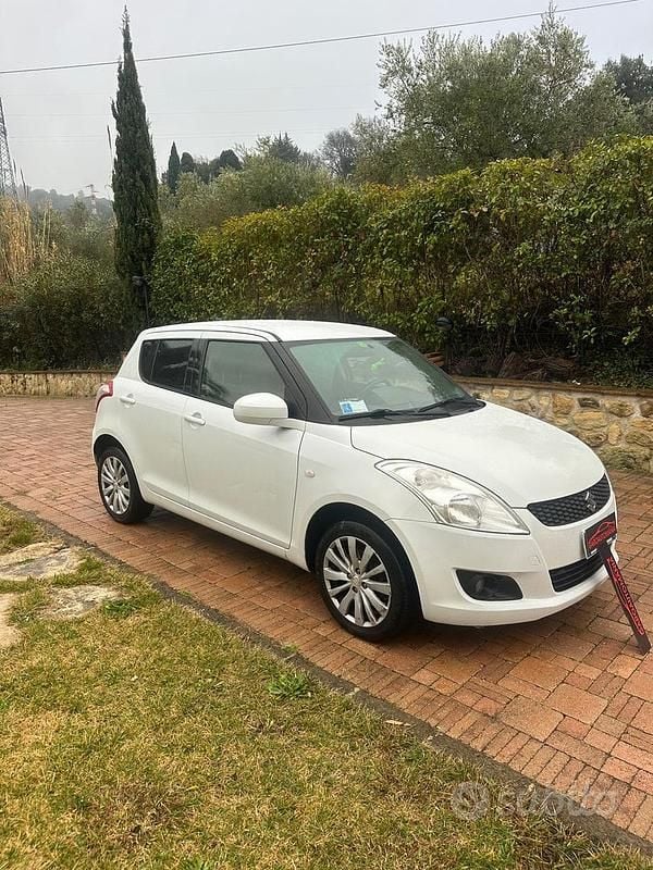 Usata Suzuki Swift GL 94 CV (69 kW) 2012 Bianco Berlina