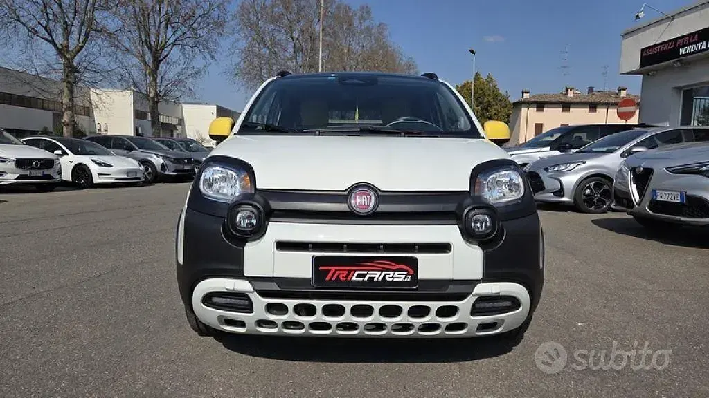 Usata Fiat Panda Cross Cross 69 CV (50 kW) 2025 Bianco Utilitaria