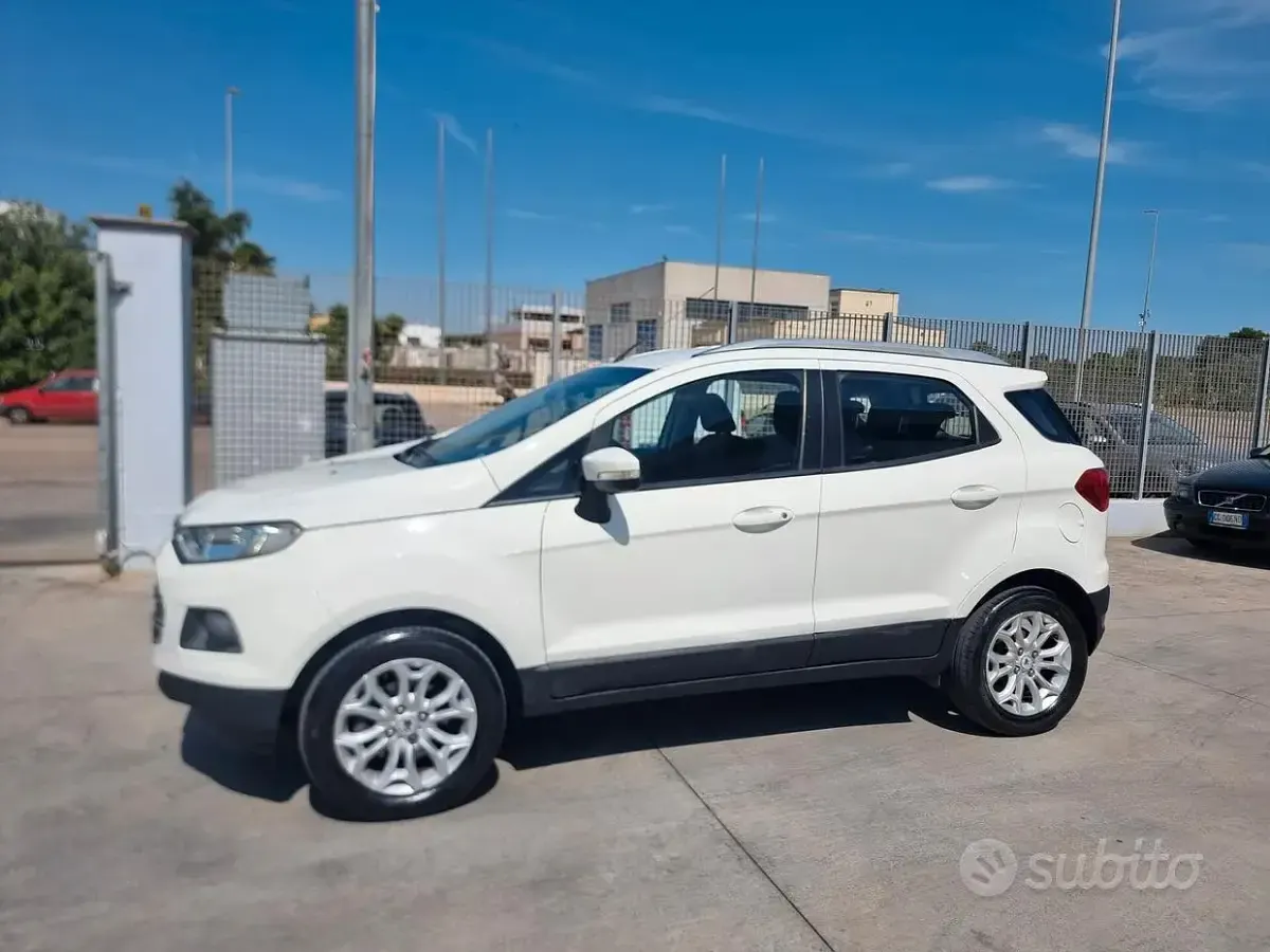 Usata Ford Ecosport Titanium 95 CV (69 kW) 2018 Bianco SUV
