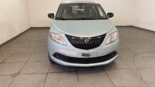 Usata Lancia Ypsilon Silver 69 CV (50 kW) 2023 Verde Utilitaria