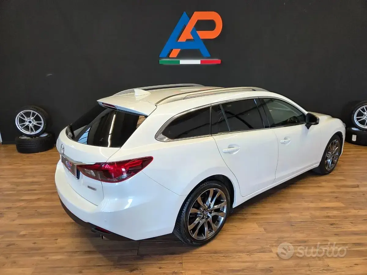 Usata Mazda 6 Exceed 175 CV (128 kW) 2016 Bianco Station wagon