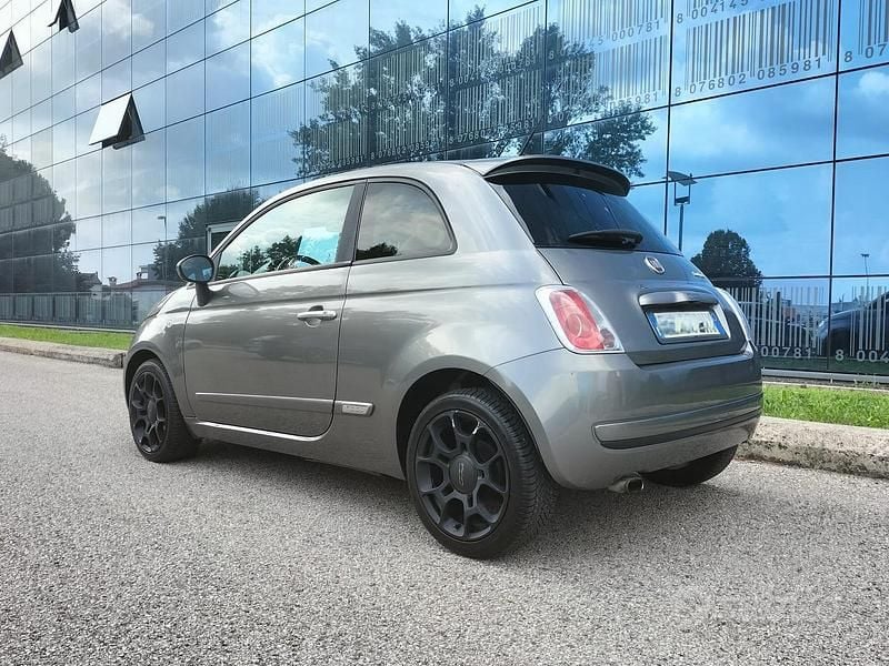 Usata Fiat 500 85 CV (62 kW) 2011 Grigio