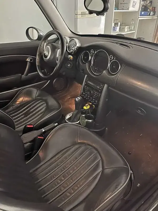 Usata Mini Cooper 116 CV (85 kW) 2006 Grigio Utilitaria