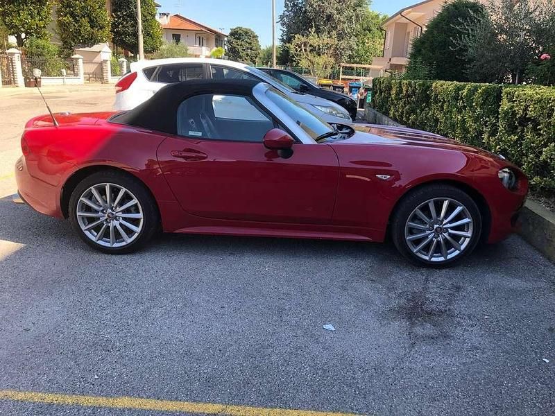 Usata Fiat 124 Spider Lusso 140 CV (102 kW) 2016 Cabrio
