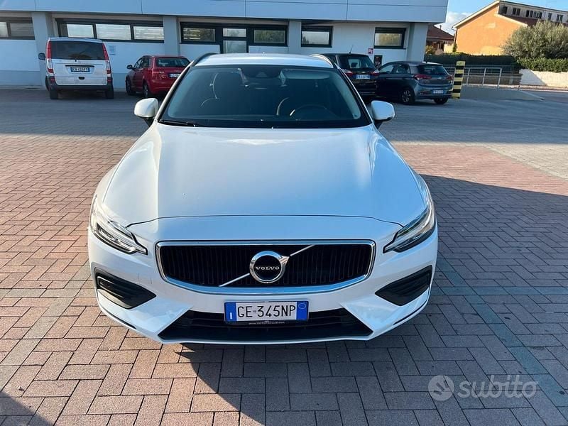 Usata Volvo V60 R-Design 163 CV (119 kW) 2021 Station wagon