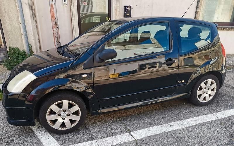 Usata Citroën C2 VTR Sport 73 CV (53 kW) 2005 Nero Utilitaria