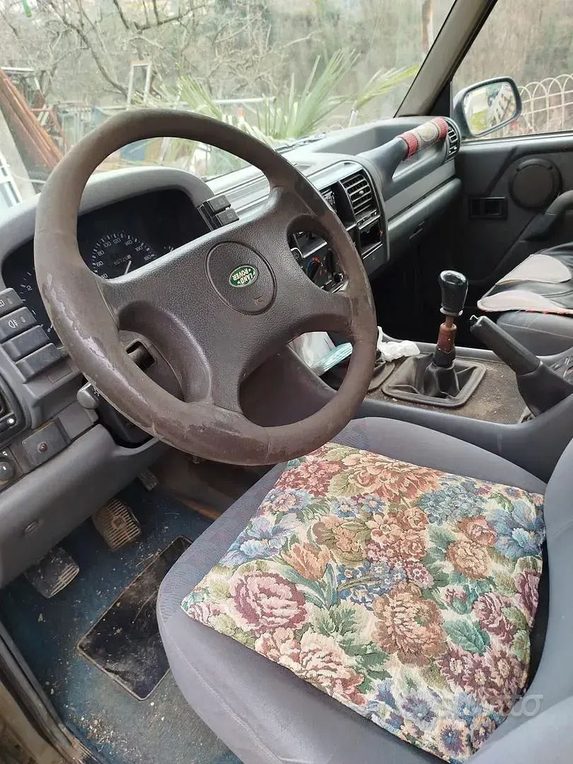 Usata Land Rover Discovery 1998 Grigio SUV