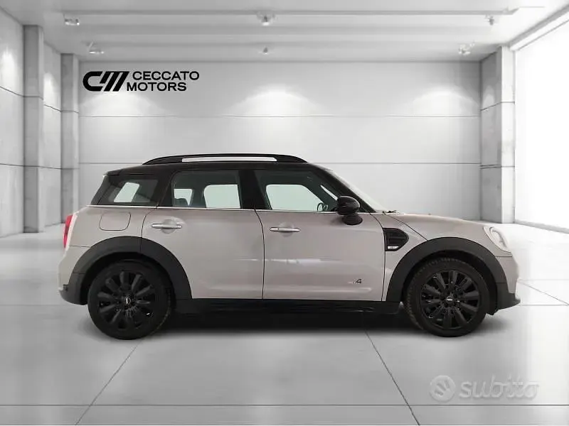 Usata Mini Cooper D Countryman 150 CV (110 kW) 2020 Grigio SUV