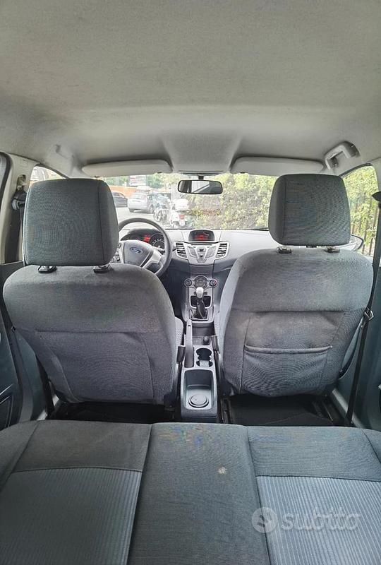 Usata Ford Fiesta Titanium 82 CV (60 kW) 2011 Berlina