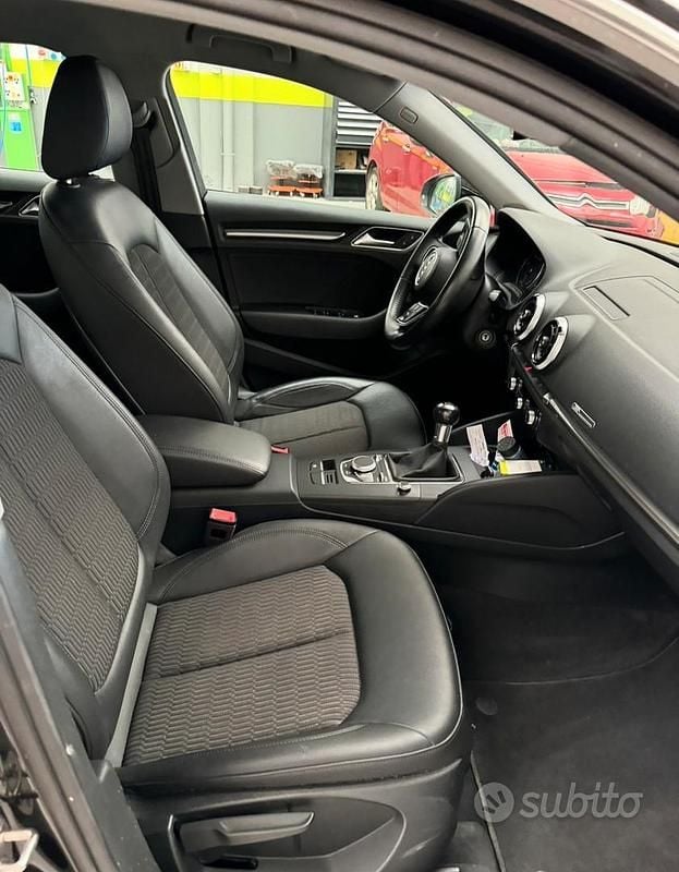 Usata Audi A3 Design 116 CV (85 kW) 2019 Nero Berlina