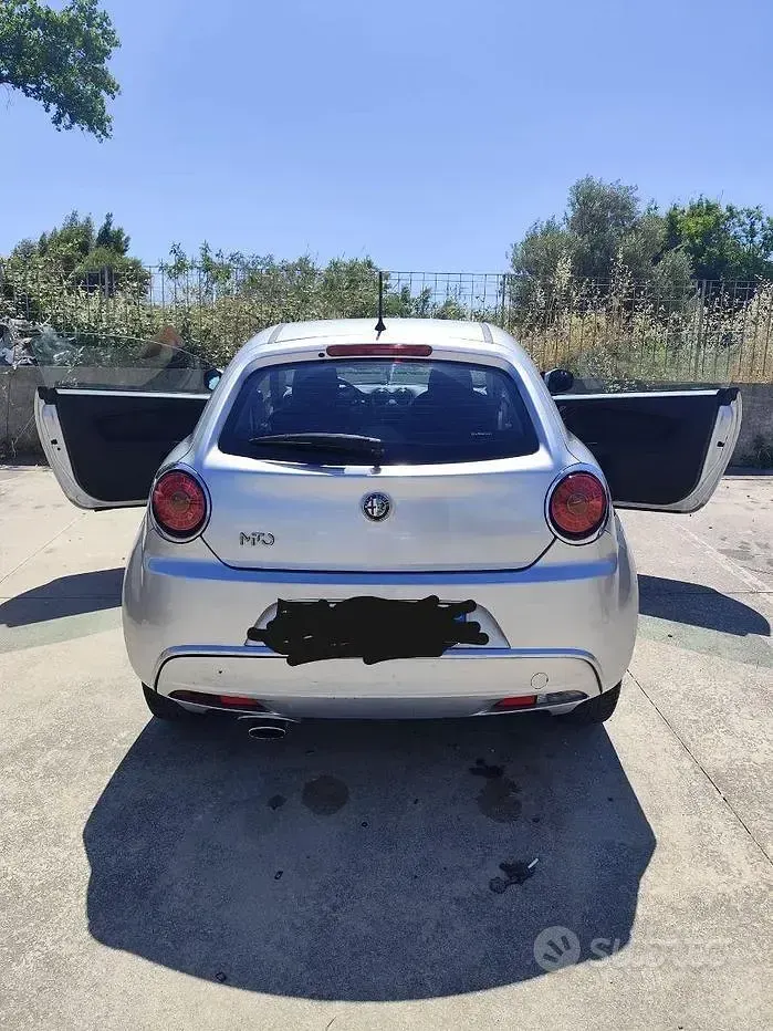 Usata Alfa Romeo MiTo 120 CV (88 kW) 2008 Grigio Utilitaria