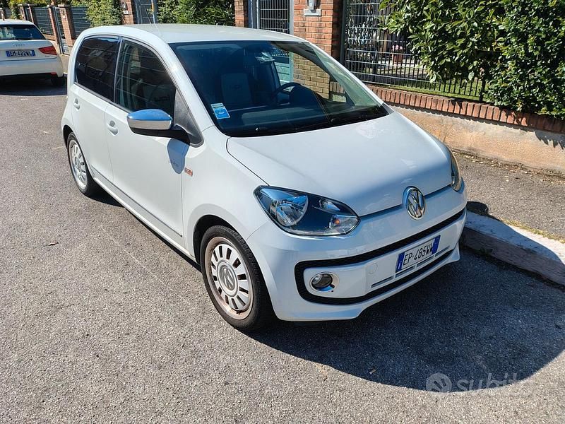 Usata VW up! 2013 Bianco Utilitaria