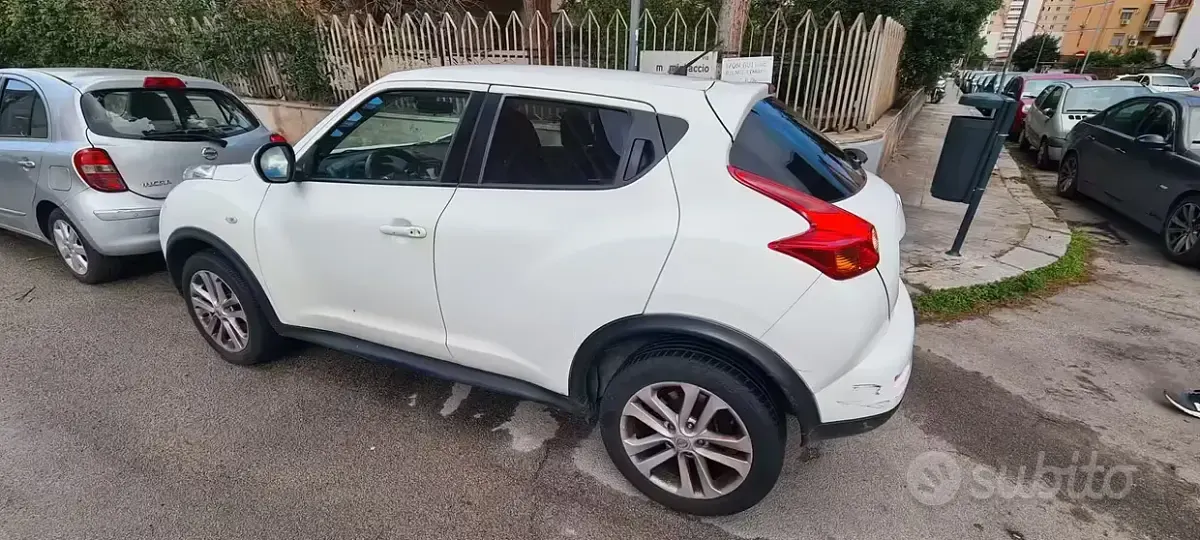 Usata Nissan Juke Visia 110 CV (80 kW) 2011 Bianco SUV
