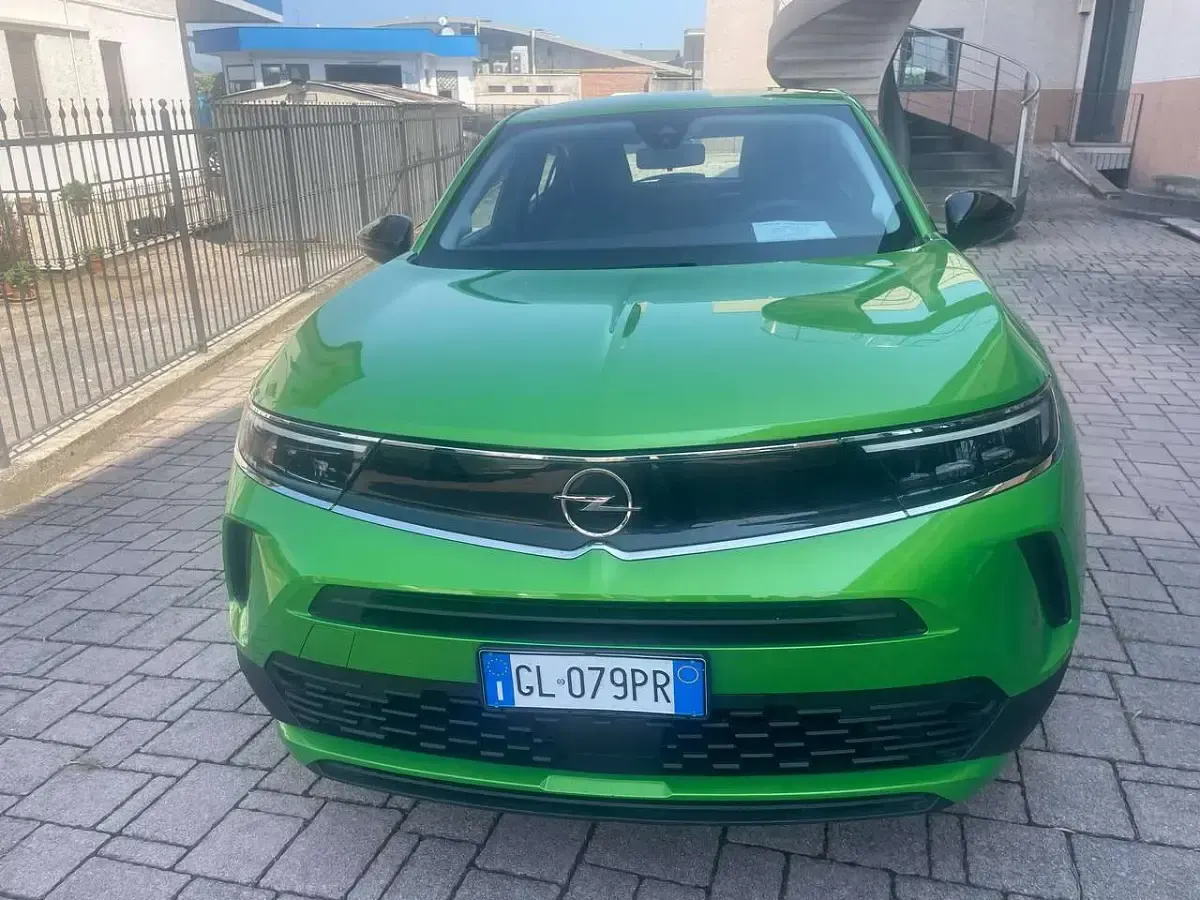 Usata Opel Mokka Edition 101 CV (74 kW) 2022 Verde SUV