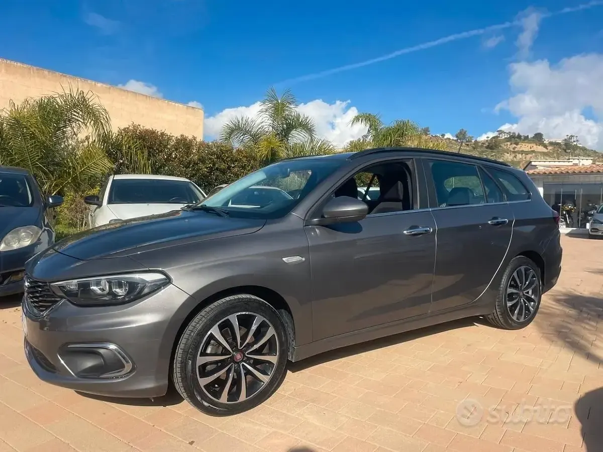 Usata Fiat Tipo 95 CV (69 kW) 2020 Grigio Station wagon
