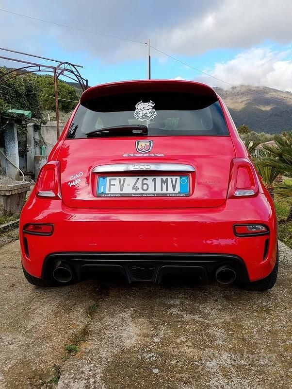 Usata Abarth 595 145 CV (106 kW) 2018 Rosso Utilitaria