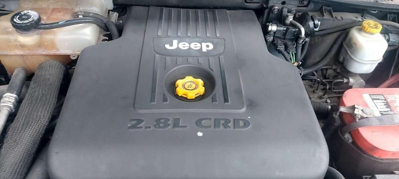 Usata Jeep Cherokee Sport 163 CV (119 kW) 2006 SUV