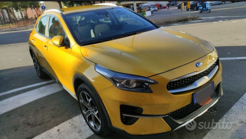 Giallo Usata 2020 Kia XCeed SUV | 14.000 € (Ottimo prezzo) - Immagine 1/4