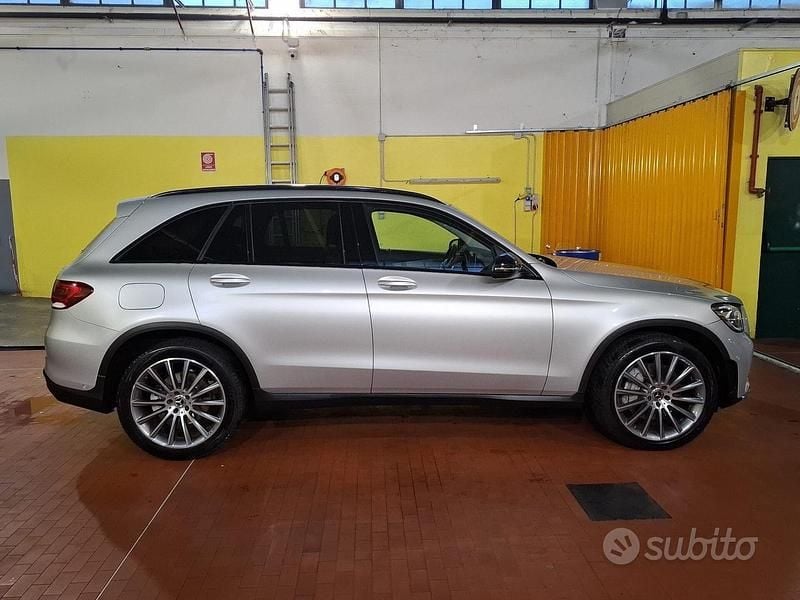 Usata Mercedes GLC220 Premium Plus 194 CV (142 kW) 2020 Grigio SUV
