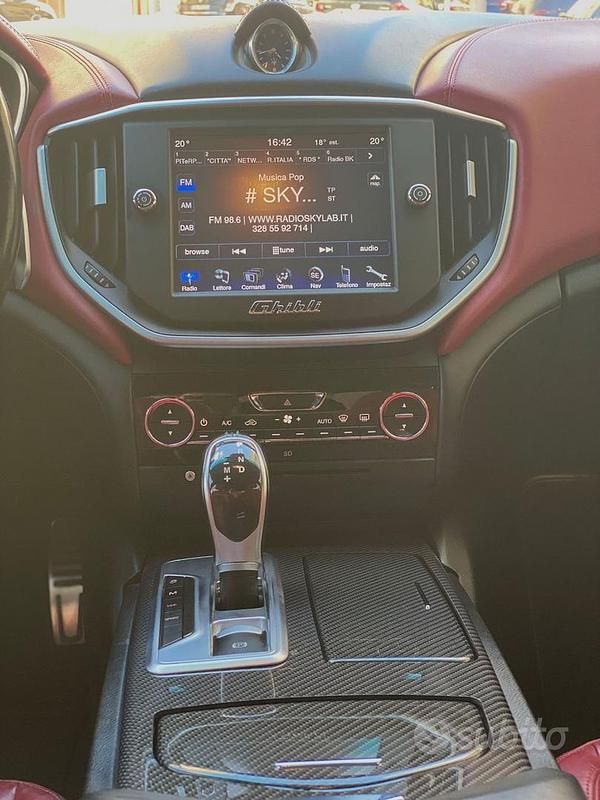 Usata Maserati Ghibli 275 CV (202 kW) 2014 Bianco Berlina