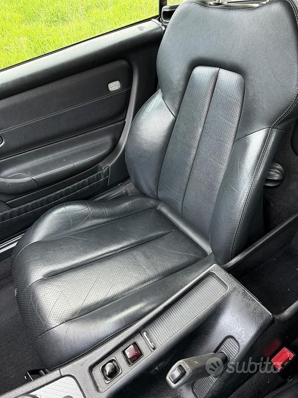 Usata Mercedes SLK200 136 CV (100 kW) 1997 Cabrio