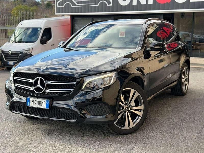 Käytetty Mercedes GLC250 204 HP (150 kW) 2018 Musta Katumaasturi