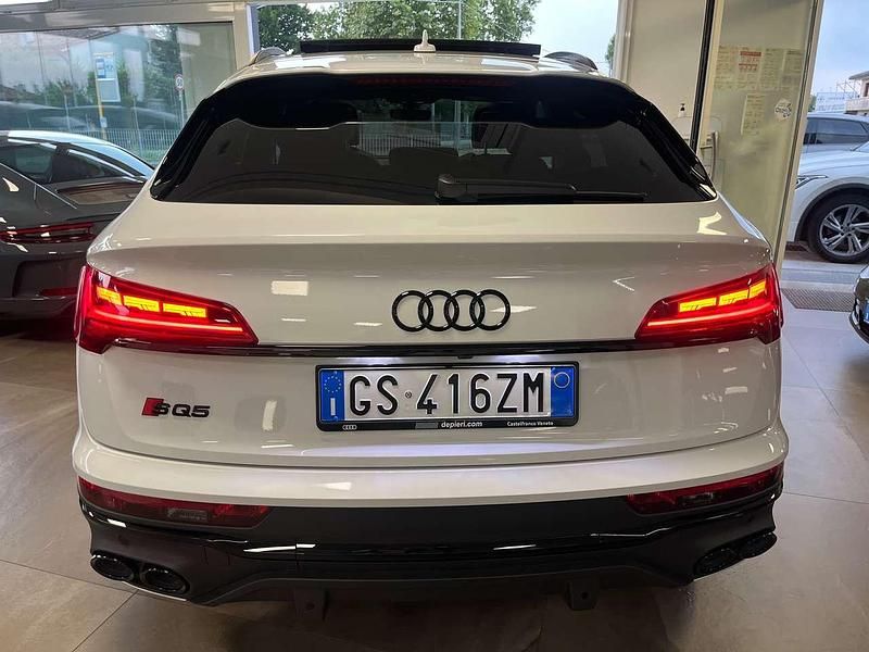 Usata Audi SQ5 Ambiente 341 CV (250 kW) 2023 Bianco SUV