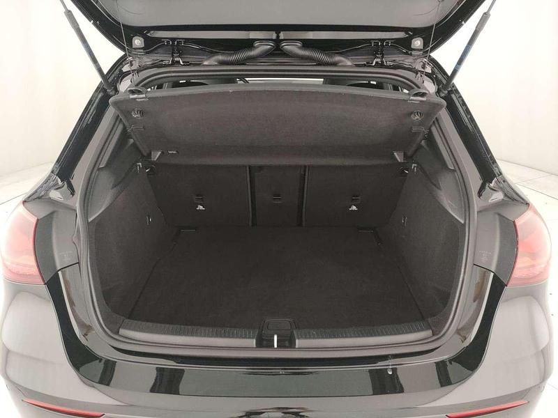 Usata Mercedes A180 Advanced Plus 136 CV (100 kW) 2025 Nero Berlina