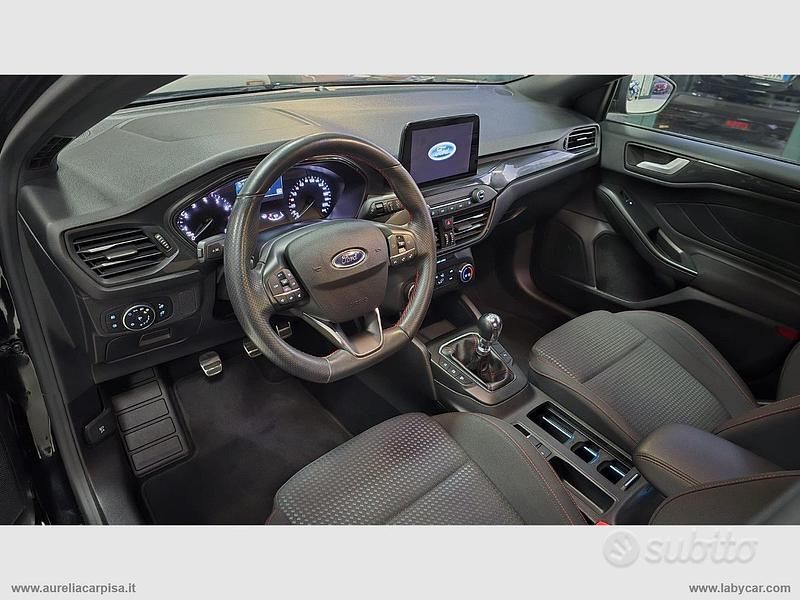 Usata Ford Focus ST-Line 125 CV (91 kW) 2020 Nero Berlina