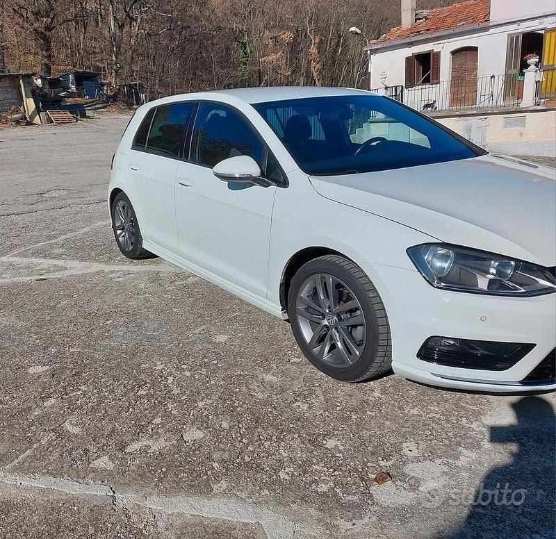 Usata VW Golf VII 150 CV (110 kW) 2017