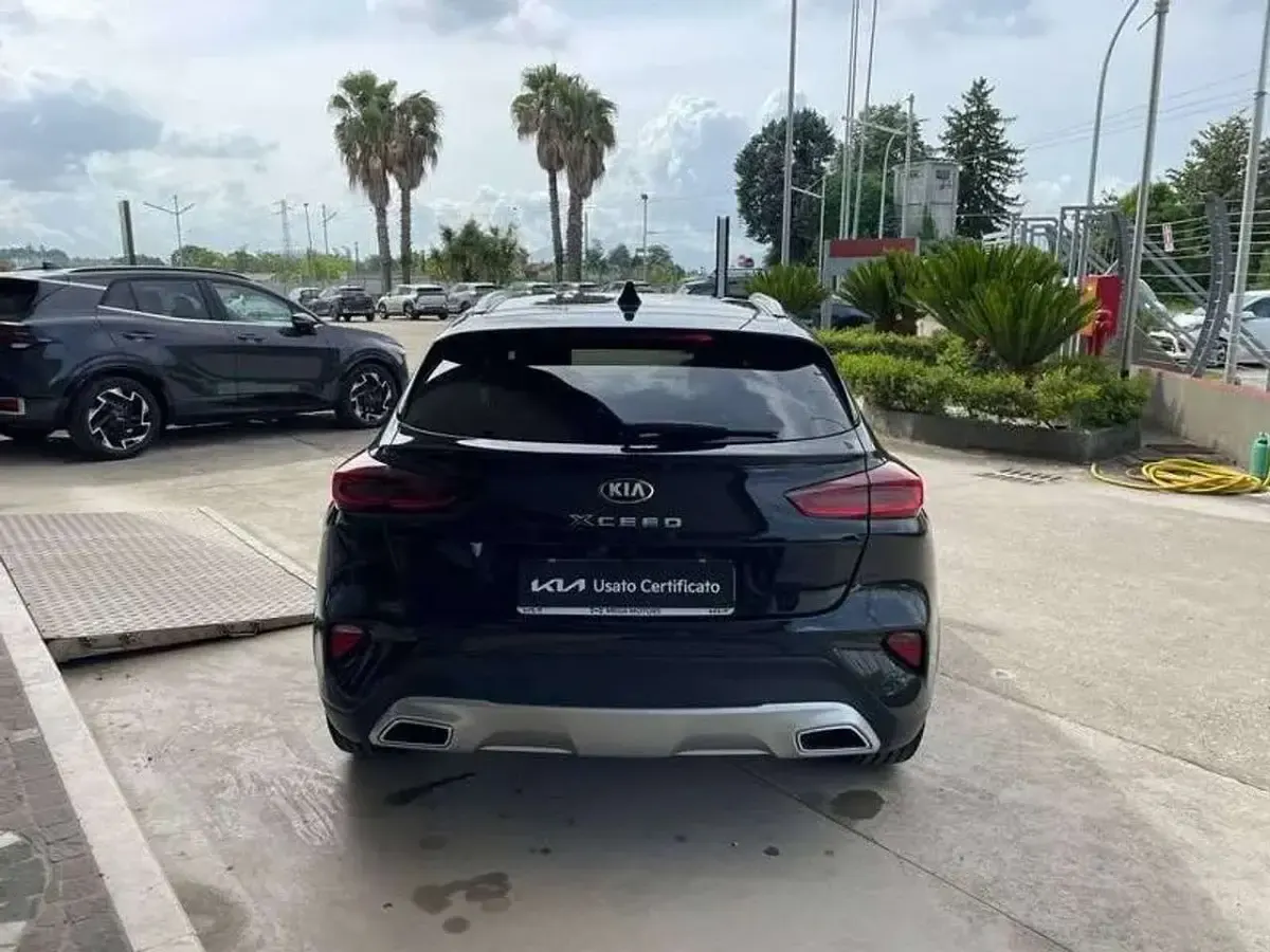Usata Kia XCeed 137 CV (100 kW) 2021 Nero SUV