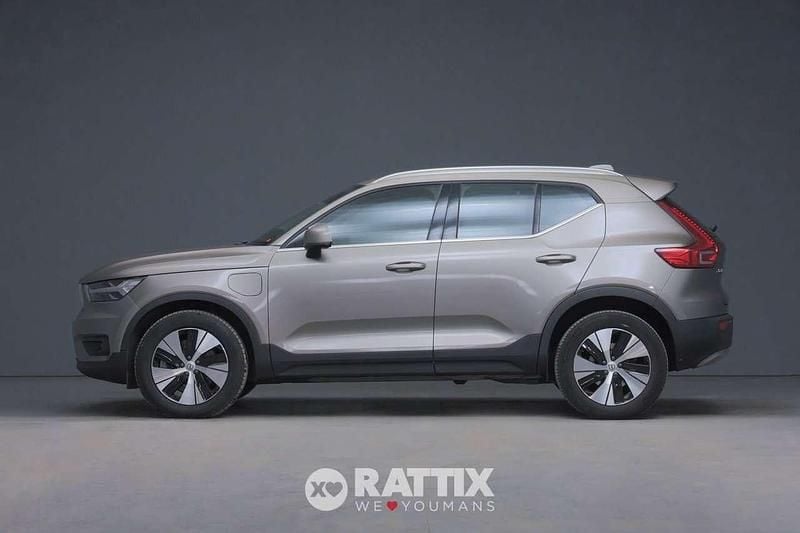 Usata Volvo XC40 Inscription 179 CV (131 kW) 2021 Pebble grey SUV